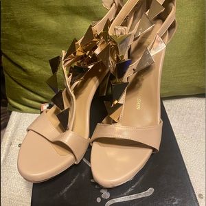 Women tan color Giuseppe heels